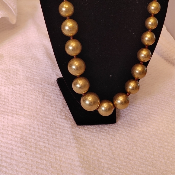 Fashion Goldtone Necklace - Picture 2 of 5